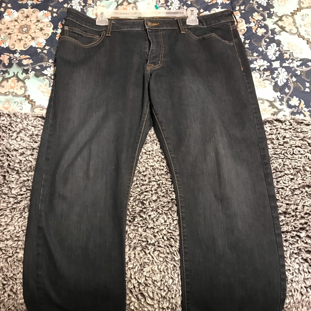 Men’s American Eagle Jeans